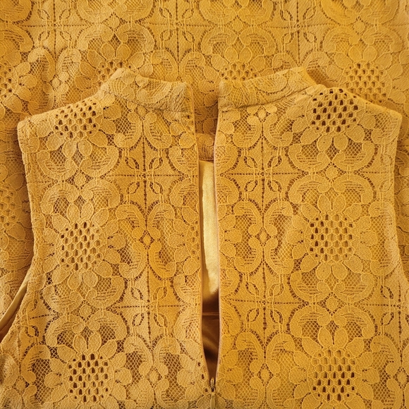 Mustard yellow dress - Picture 3 of 7